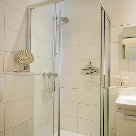 Zingsturlauber アパート