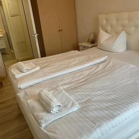 Zingsturlauber * ツィングシュト